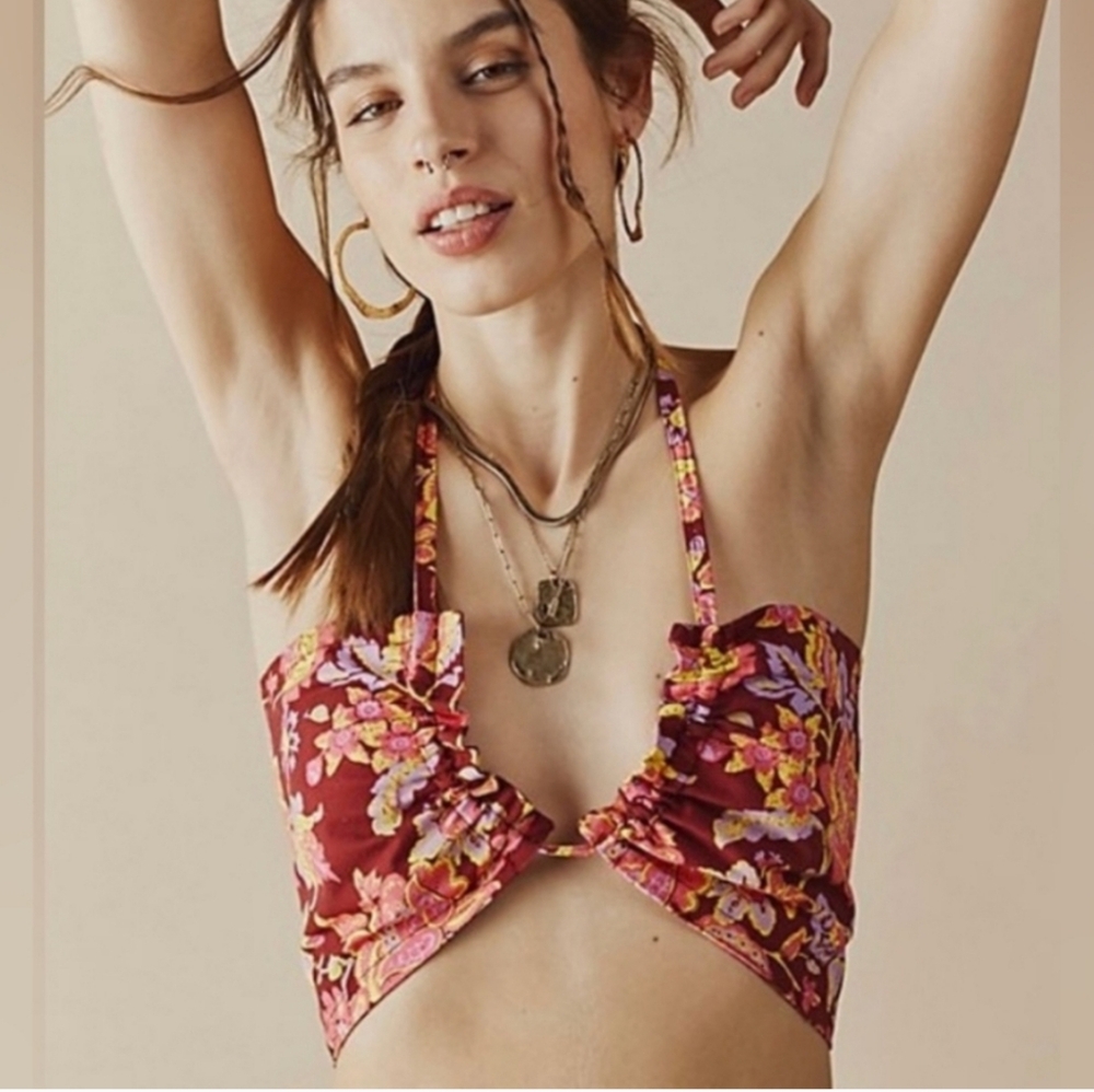 FREE PEOPLE Summer of Love Convertible  Bandeau in Wine